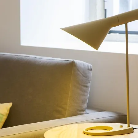 Joivy Cosy 1-bed Flat With Workspace In Santa Catarina, Moments From Luis De Camoes Sq شقة *